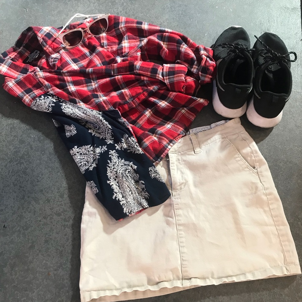 Tommy Hilfiger Khaki Skirt