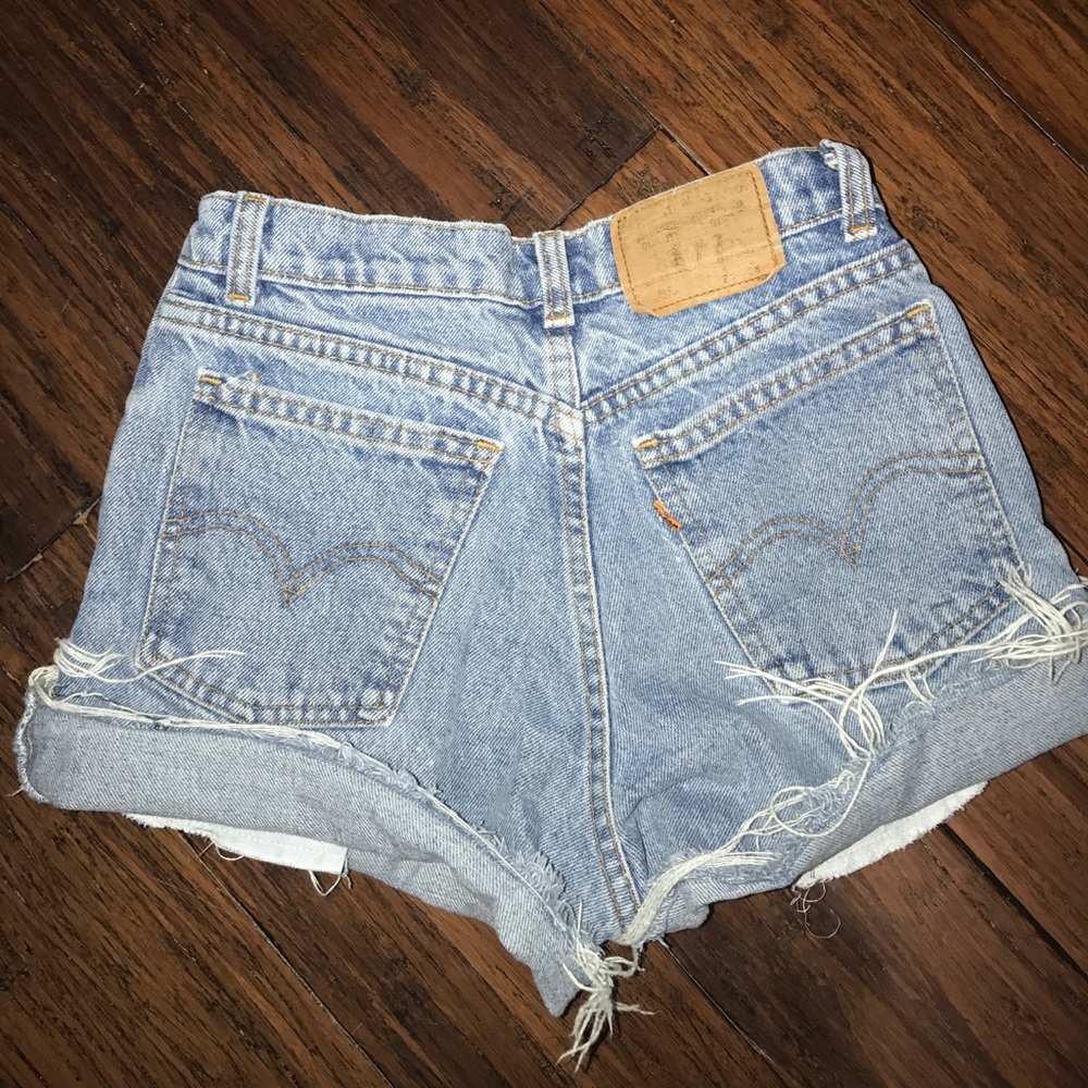 Vintage Levi's high waisted shorts