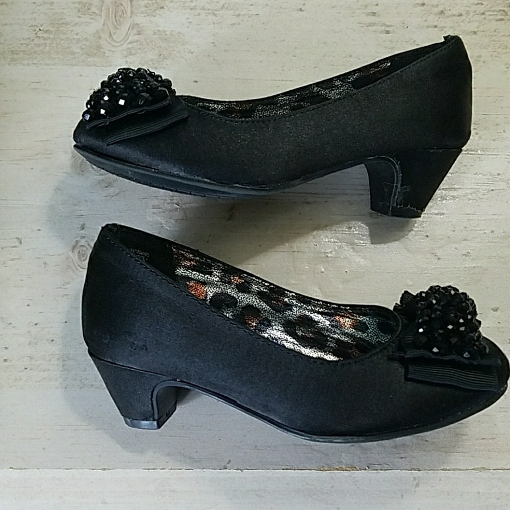 🚫 SOLD 🚫 Toddler girls size 7