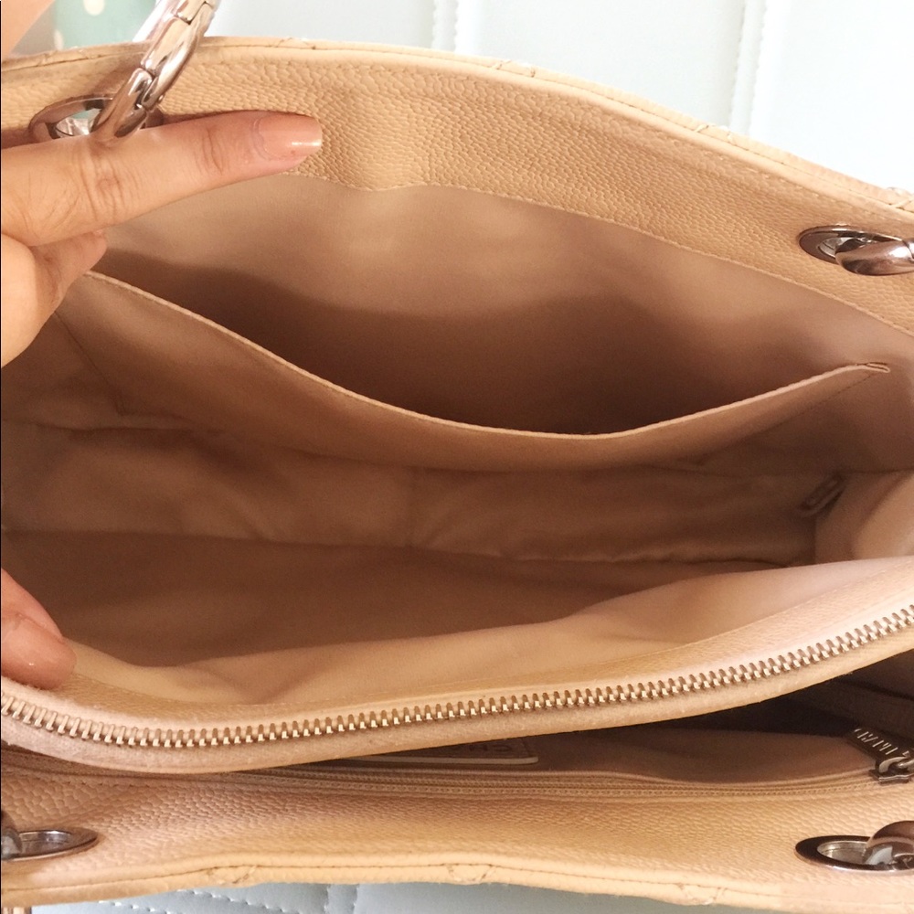 ‼️SOLD‼️ Chanel Grand Shopper Tote Bag Beige Nude - Picture 6 of 8