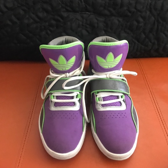 Shoes - Picture 1 of 4