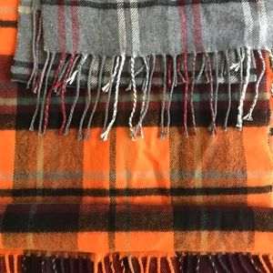 Plaid scarf bundle