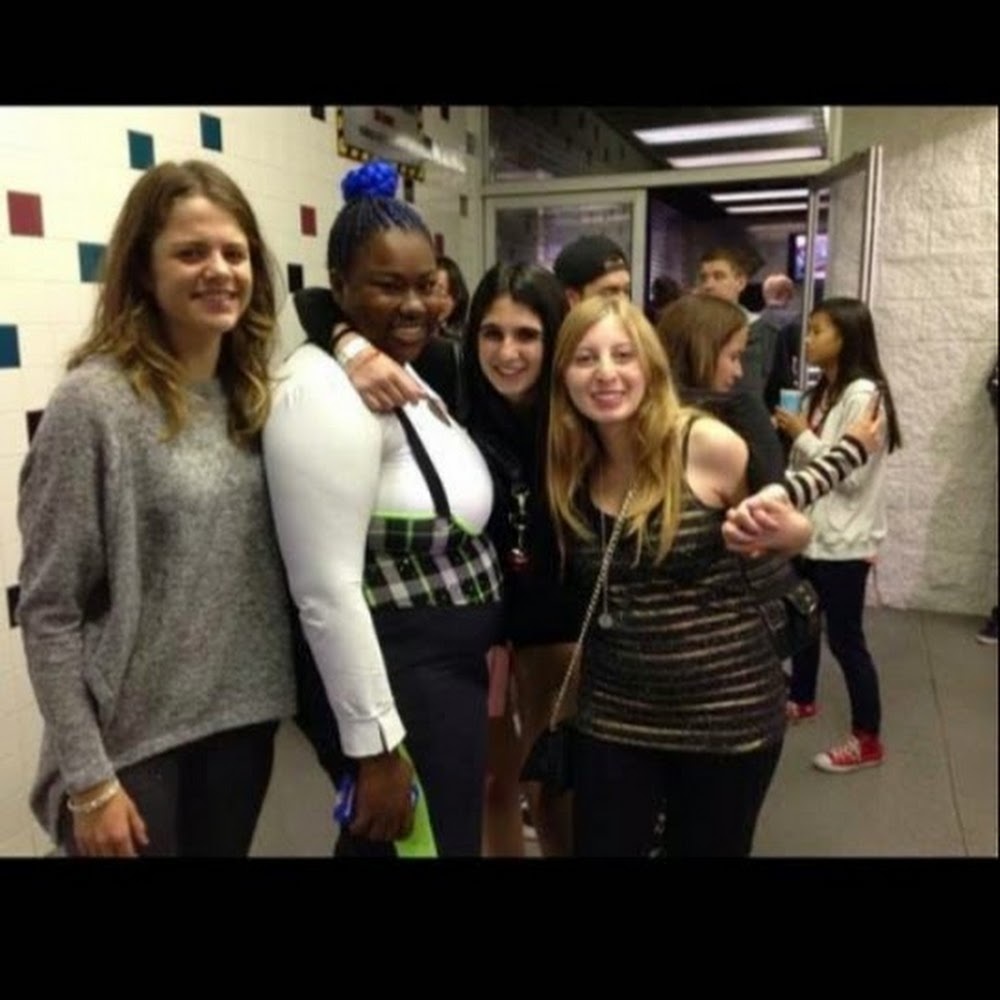 Meet your Posher, Dani