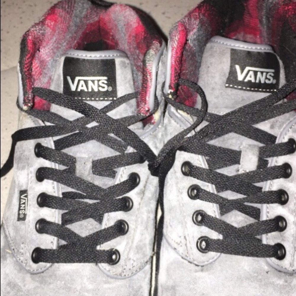 Vans suede mid too sneakers