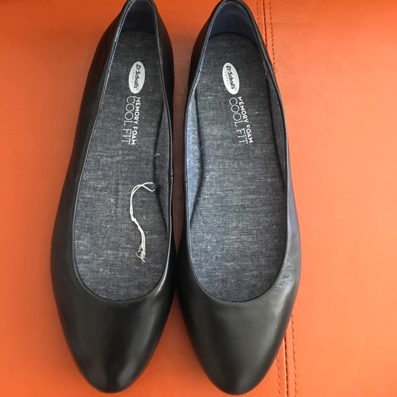 Shoes - Picture 1 of 3