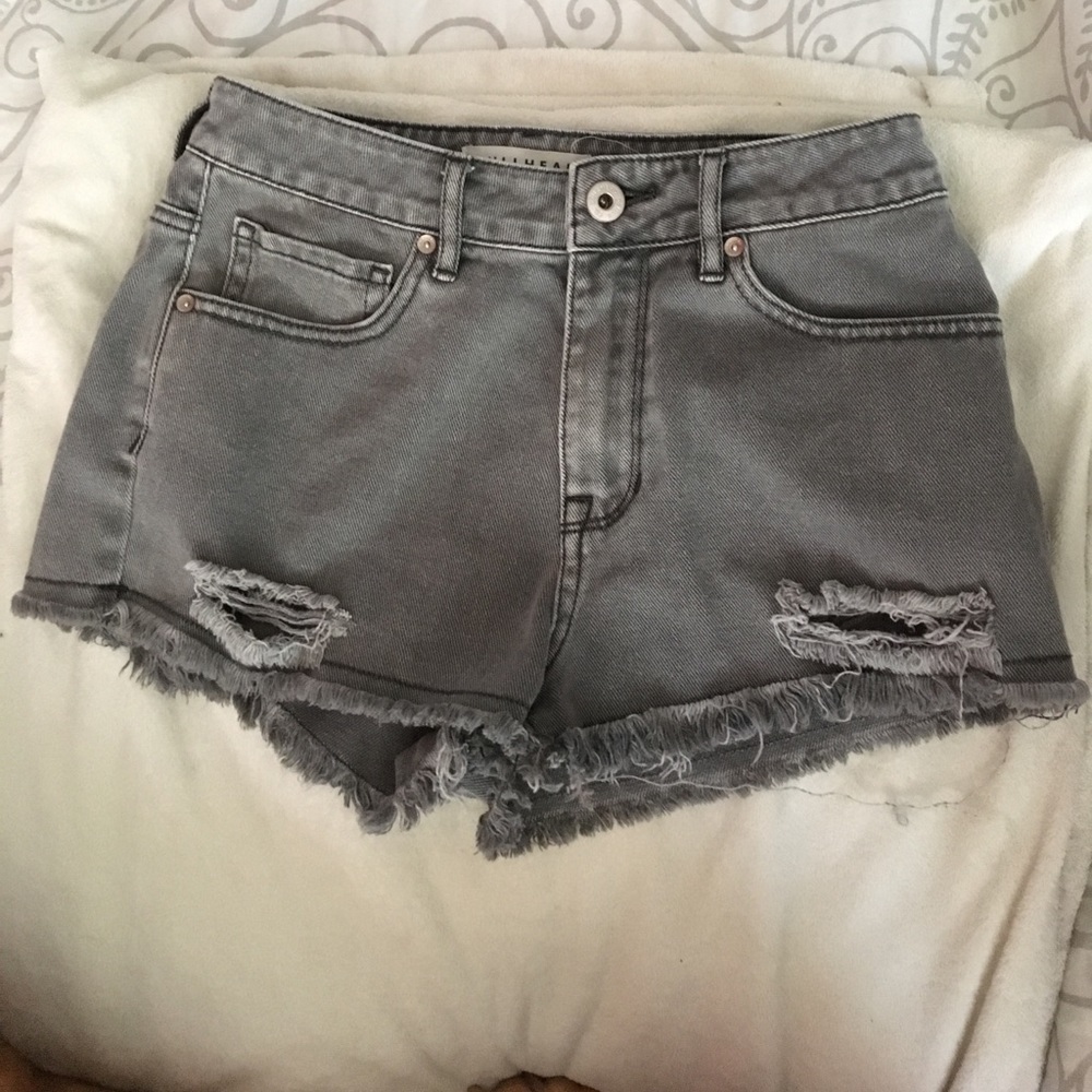 Bullhead Denim Co. Black High Rise Short - size 5