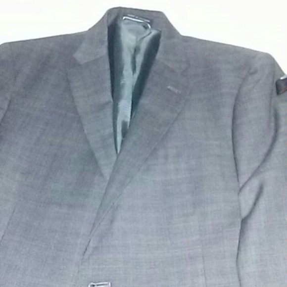 2 pc tommy hilfiger suit.grey plaid.