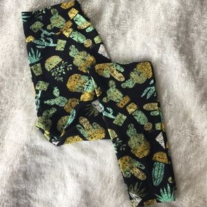 Lularoe OS Cactus Leggings