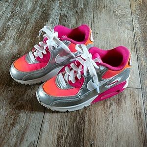 Little girls Nike air max