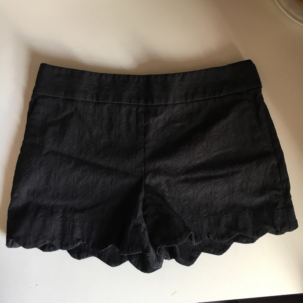Loft Scalloped Black Shorts
