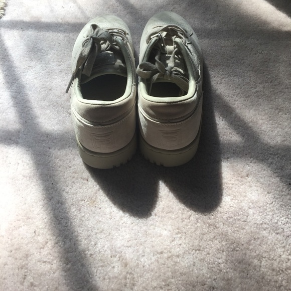 Fila low tops - Picture 2 of 4