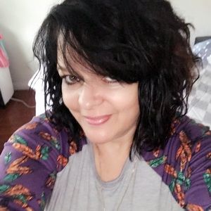 Meet your Posher, Pam