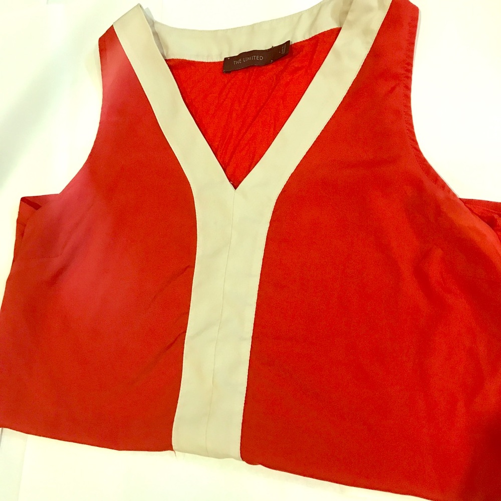 Limited blouse