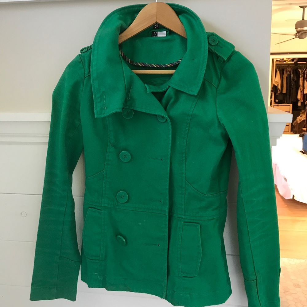 Green pea coat