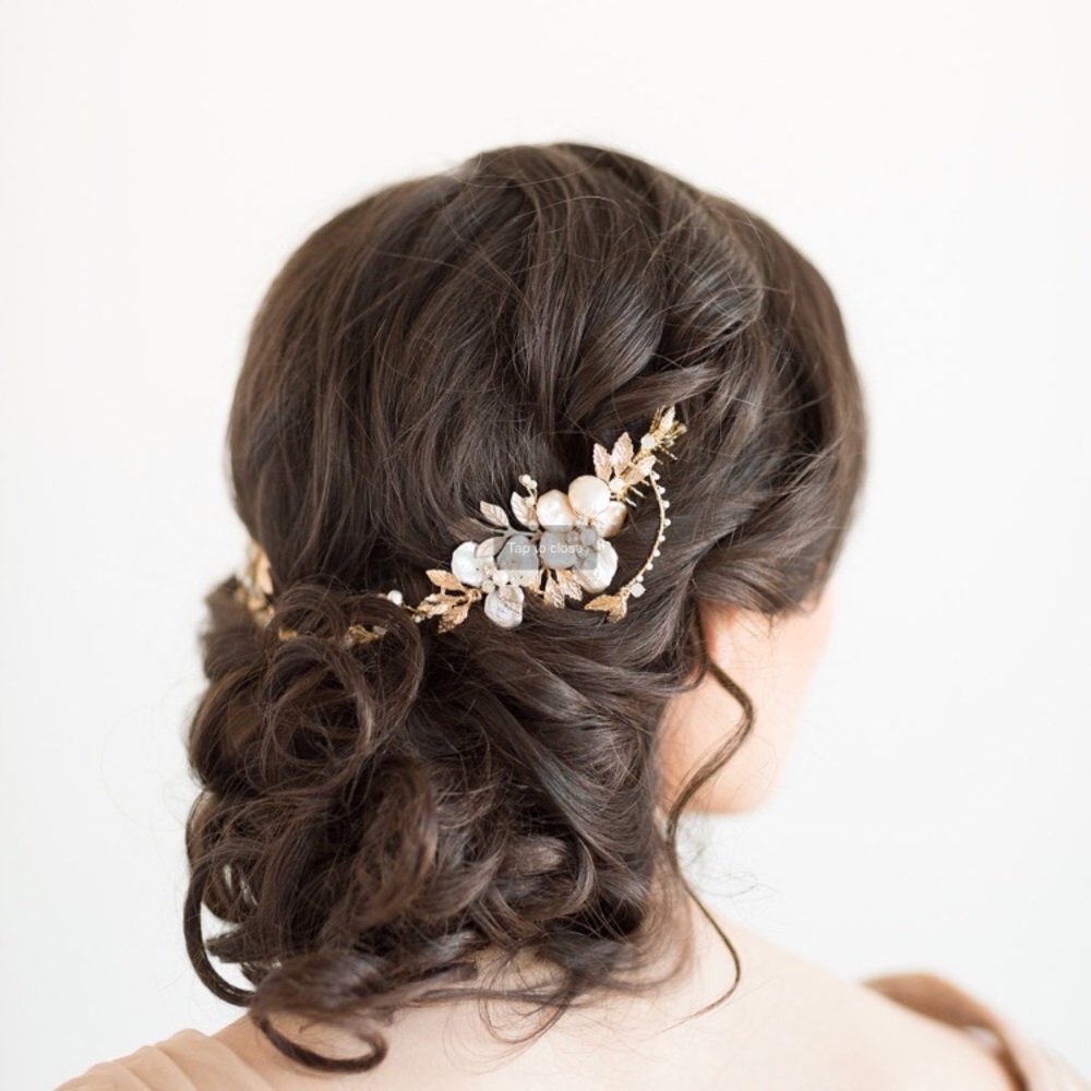 Bridal headpiece , vine