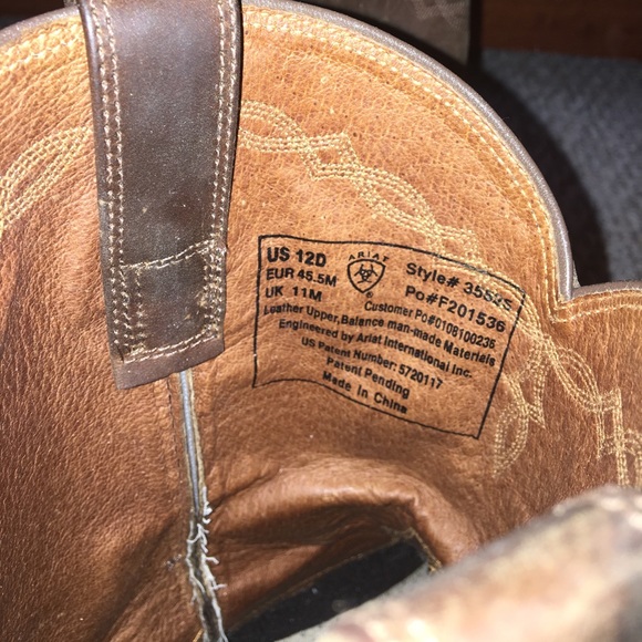 ARIAT cowboy boots (size 12)