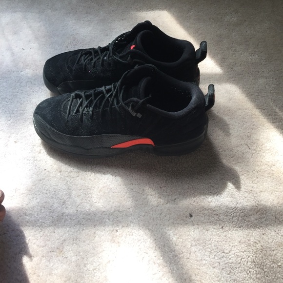 Low jordan retro 12 - Picture 2 of 4