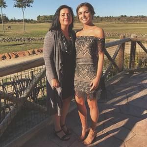 Meet your Posher, Abigail