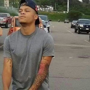 Meet your Posher, Johny