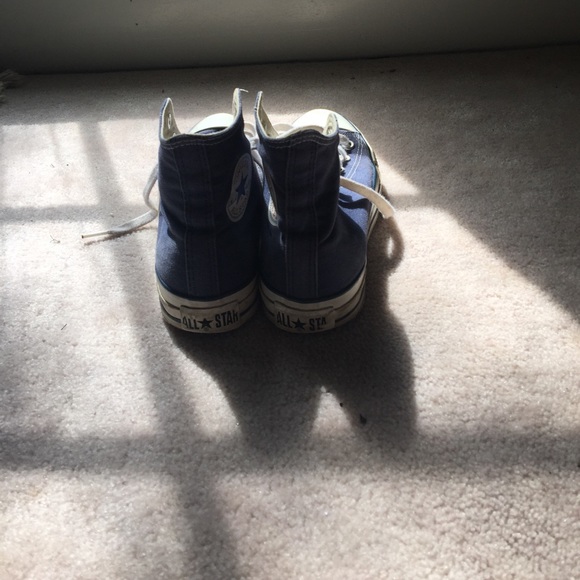 Navy high top converse - Picture 3 of 4