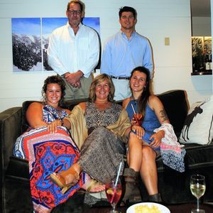 Meet your Posher, Julia