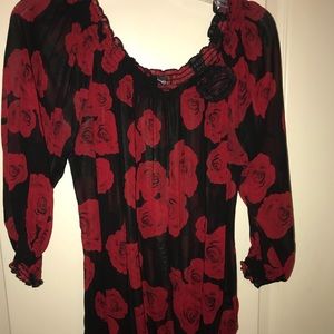 Bebe silk blouse 🌹