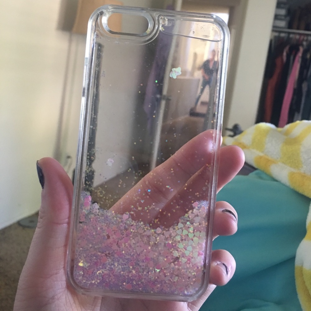 iPhone 6 water/heart case - Picture 2 of 3