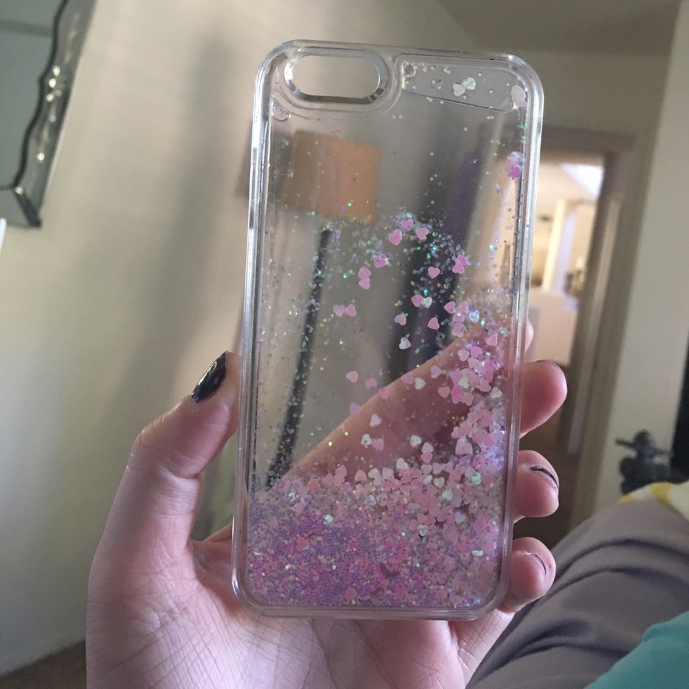 iPhone 6 water/heart case - Picture 3 of 3