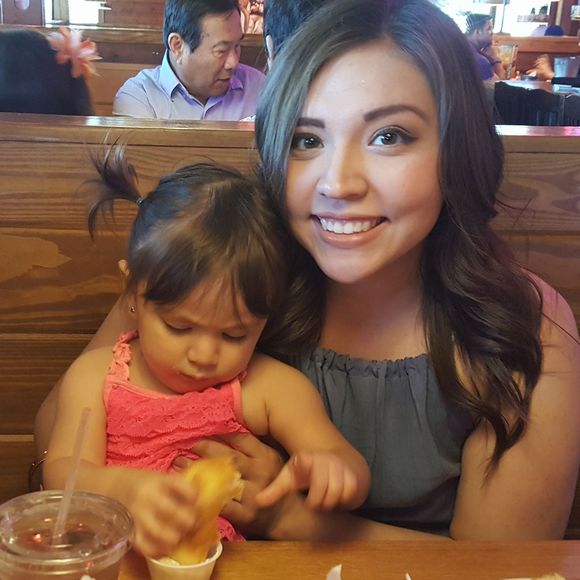 Meet your Posher, Mayra - Picture 1 of 1