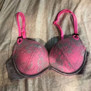 Brand New Victoria Secret Bra