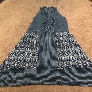 Ann Taylor LOFT Blue and White Printed Midi Dress