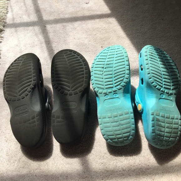 Crocs - Picture 2 of 3