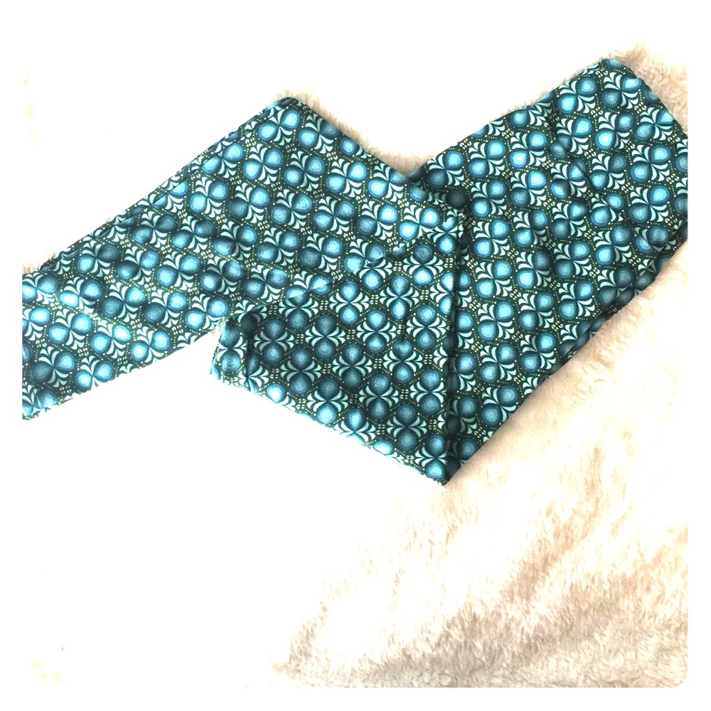 Teal geometric Lularoe Leggings OS