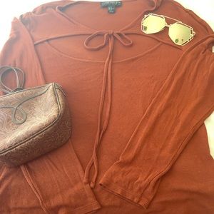 Burnt orange ribbed long sleeve shirt