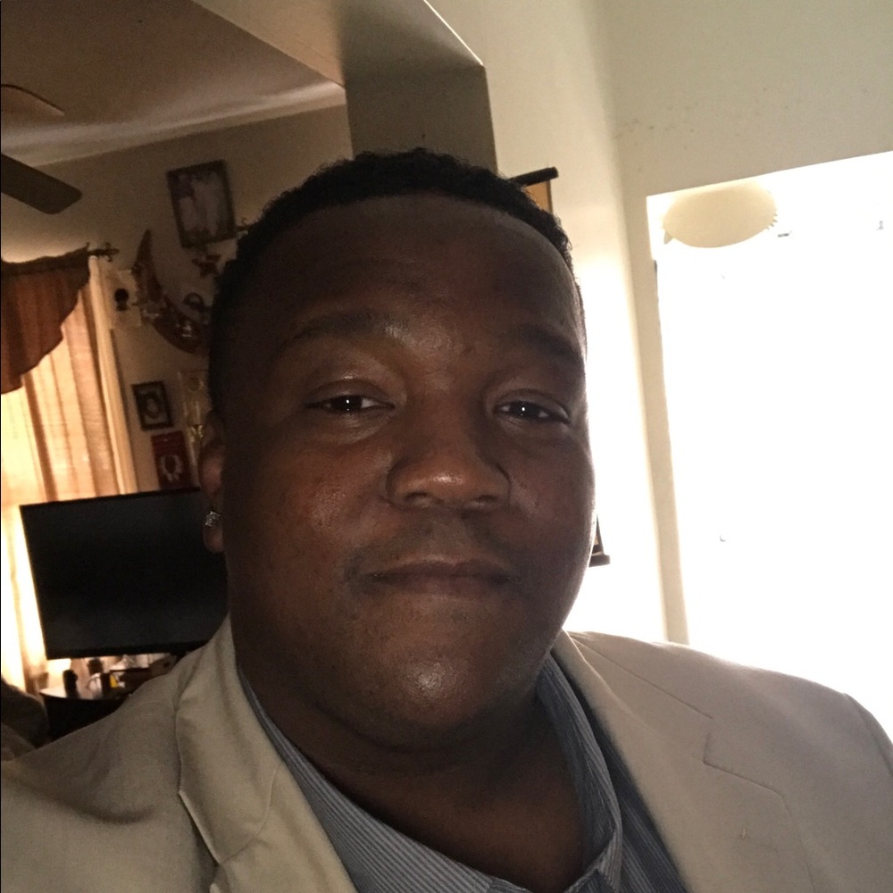 Meet your Posher, Donovan