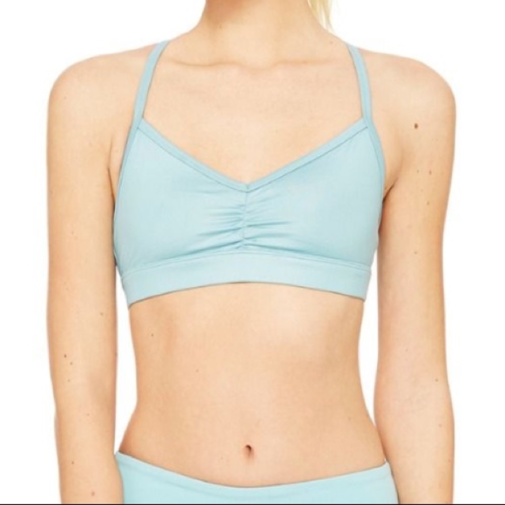 *price cut* Yoga Criss Cross Sports Bra