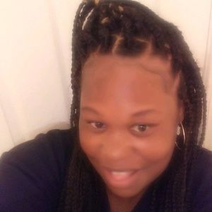 Meet your Posher, Alkia