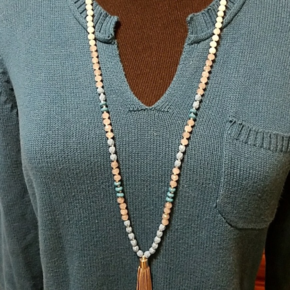 5 Natural Reflections V Neck Knit Sweater - Picture 2 of 3