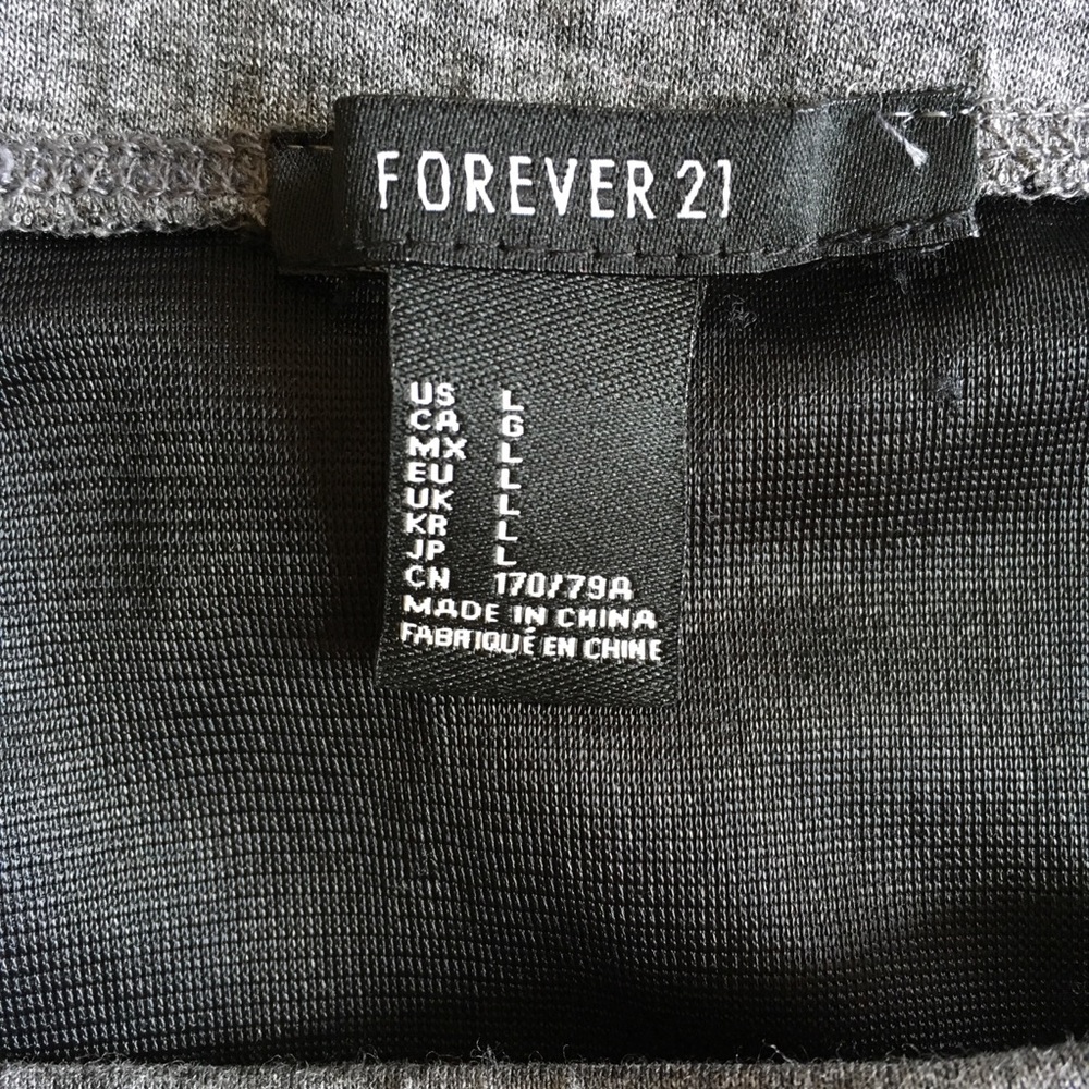 Gray Basic Skirt - Picture 4 of 5