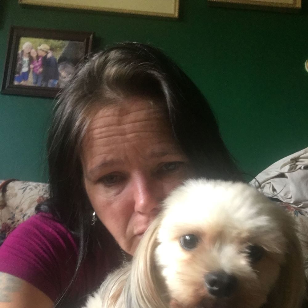 Meet your Posher, Becky