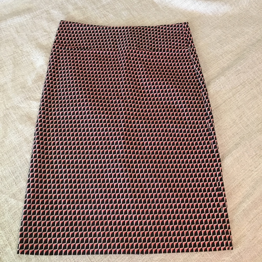 Margaret M stretch pencil skirt, size small