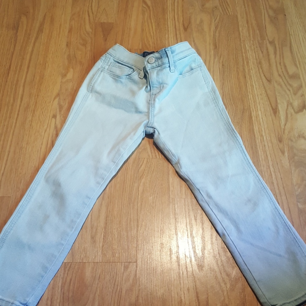 Girl's Old Navy capri jeans