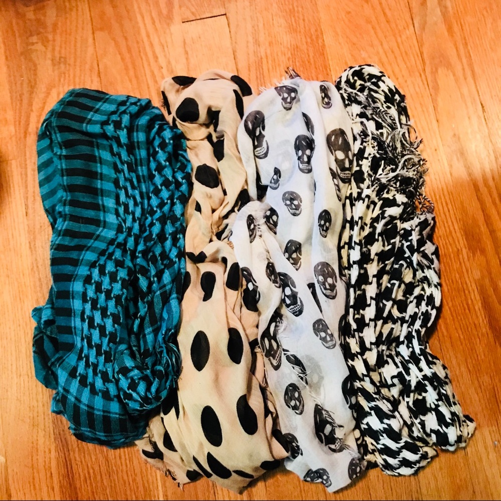 ✨SCARF BUNDLE!! ✨🍁🍁🍁