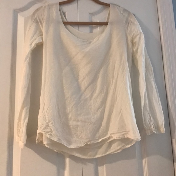 Banana Republic Embroidered Top - Picture 4 of 5