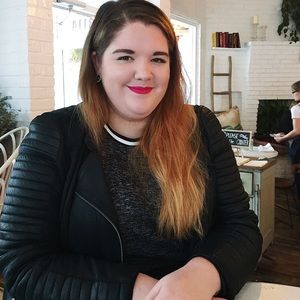 Meet your Posher, Charlotte