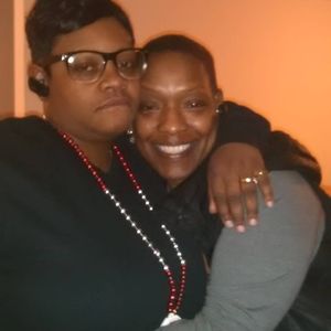 Meet your Posher, Regina