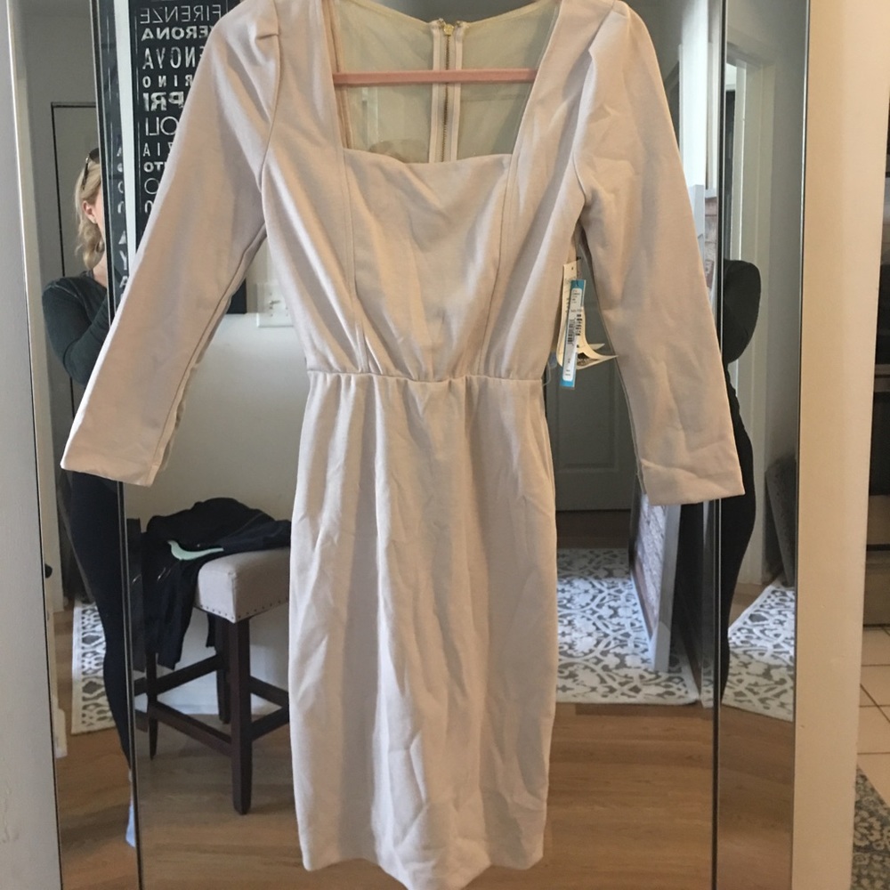 NWT ALICE & OLIVIA CREAM DRESS SIZE XS