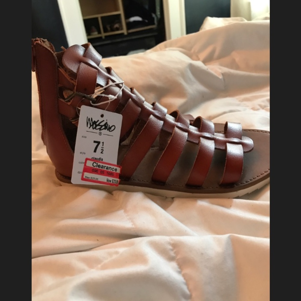 Gladiator sandals