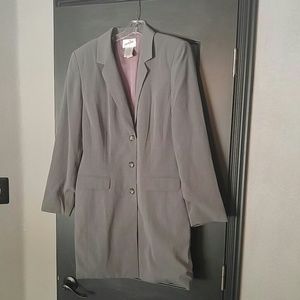 Long gray 3 button blazer
