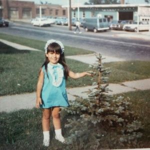 Meet your Posher, Alma